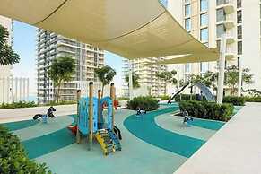 Vogue | Emaar Beachfront Marina Vista with Private Beach Access