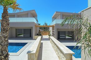 Lumina Sense Villas