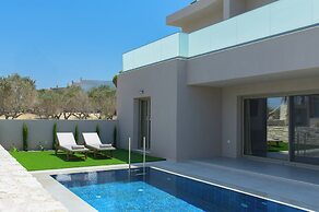 Lumina Sense Villas