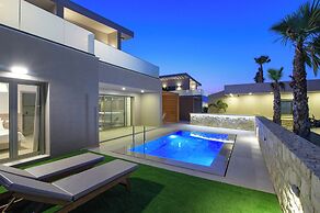 Lumina Sense Villas