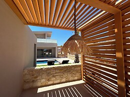 Lumina Sense Villas
