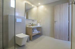 Lumina Sense Villas