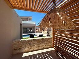 Lumina Sense Villas
