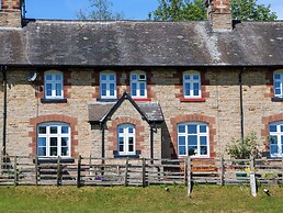 3 Railway Cottages