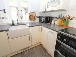 3 Railway Cottages