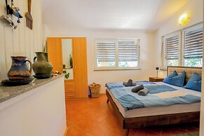 Casa Oliva Kim Marie
