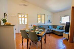 Casa Oliva Kim Marie