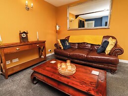Petty Knowes Cottage