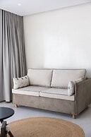 Acro Caldo Suites