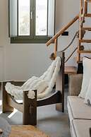Acro Caldo Suites
