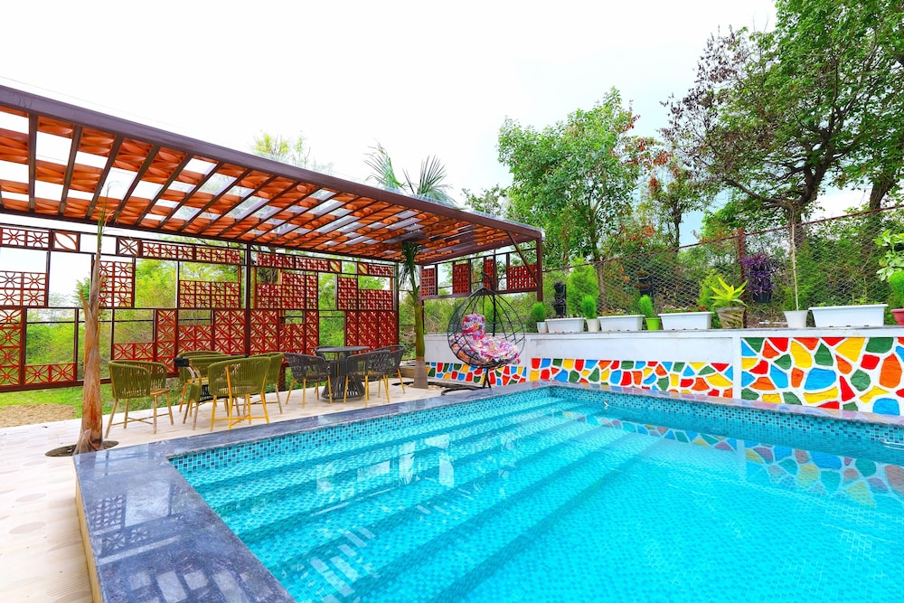 Chitralekha Boutique Resort