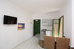 Aquarius Apartments by Checkin