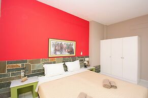 Aquarius Apartments by Checkin