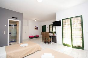 Aquarius Apartments by Checkin