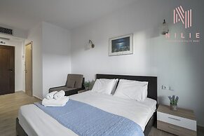 Azur Residences, Nilie Hospitality MGMT