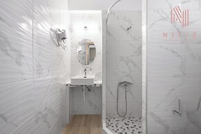 Azur Residences, Nilie Hospitality MGMT