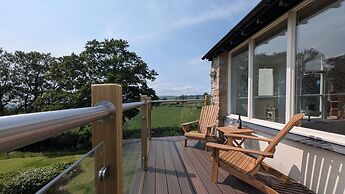 High View Meadows