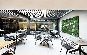 Icon Central SKG