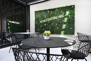 Icon Central SKG