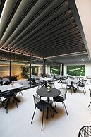 Icon Central SKG