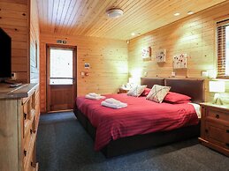 Birch Lodge