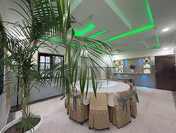 Mango restaurant and apartment hotel