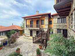Pliades Traditional Guesthouse