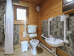 Cedar Lodge