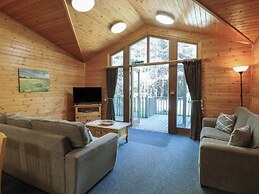 Cedar Lodge
