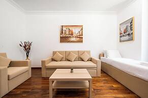 Zapbed House-ONT 405