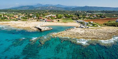 Seafront Agrilis Escape - Serenity and Views