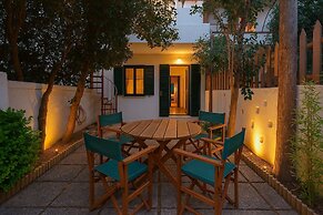 Seafront Agrilis Escape - Serenity and Views