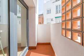 Double Castilla 2BR Home Near Castellana Avenue