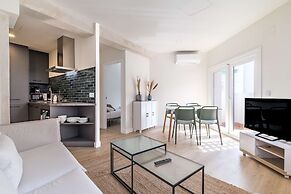 Double Castilla 2BR Home Near Castellana Avenue