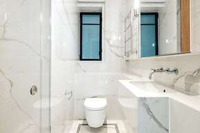 Claridge House by SLO