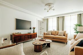 Claridge House by SLO