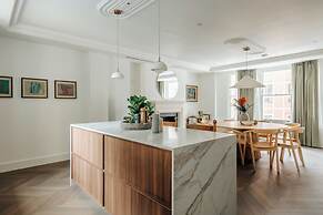 Claridge House by SLO