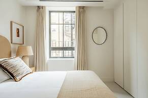 Claridge House by SLO