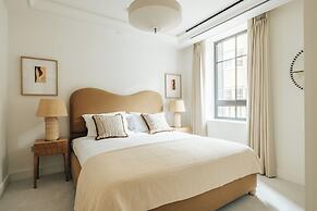 Claridge House by SLO