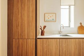 Claridge House by SLO