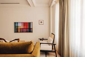 Claridge House by SLO