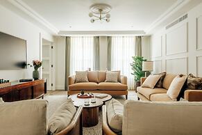 Claridge House by SLO