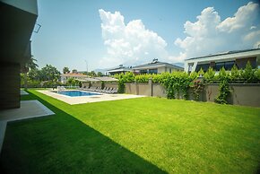 Sweet Home Kemer Apartments