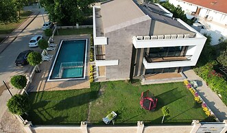 Sweet Home Kemer Apartments