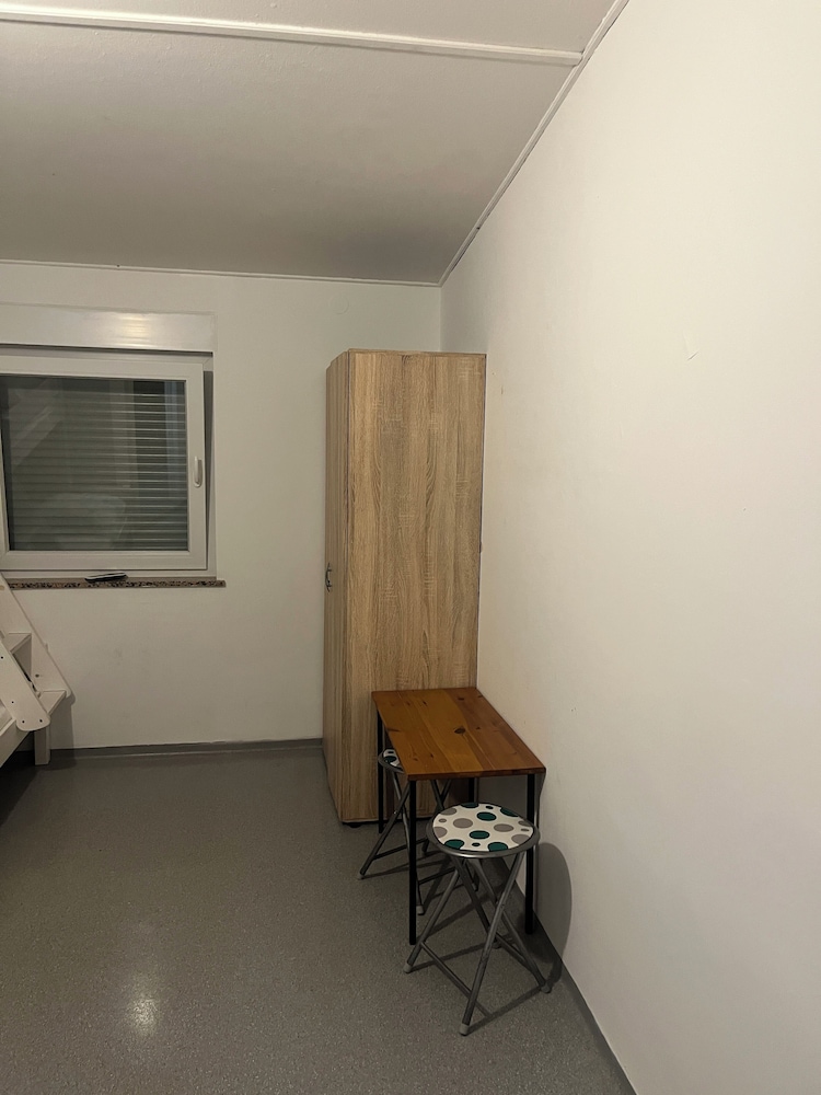 Hostel Kantun
