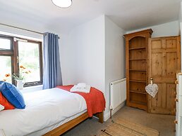 Corner Cottage