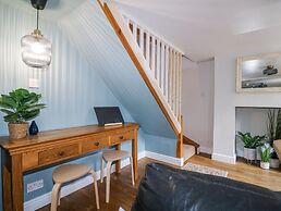 Corner Cottage