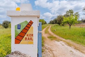 Ker Rail Villa With Pool by Wonderful Italy