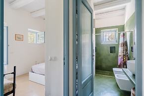 Ker Rail Villa With Pool by Wonderful Italy