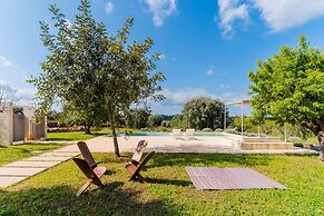 Ker Rail Villa With Pool by Wonderful Italy